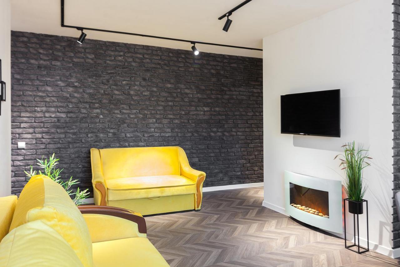 Leogrand Apartments On Svobody Avenue 6-8 利沃夫 外观 照片