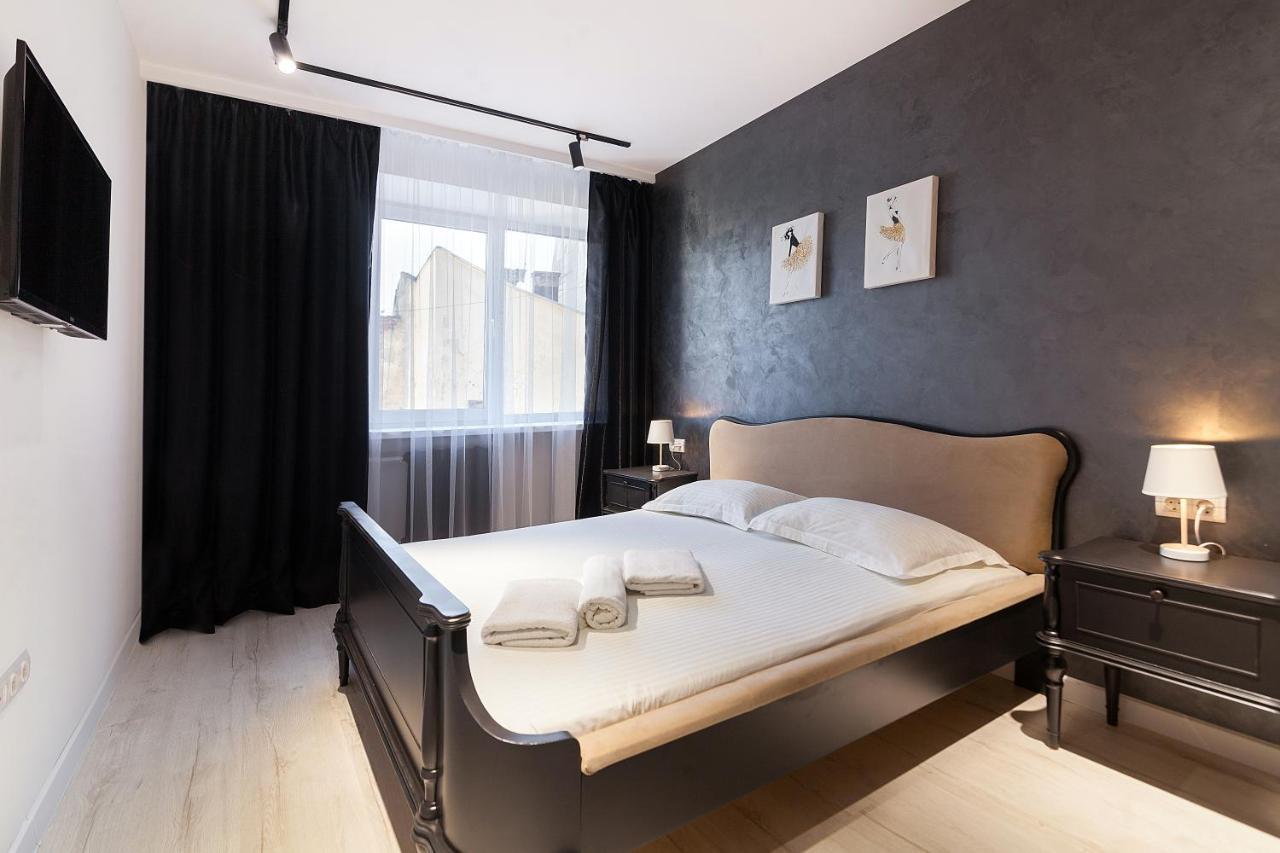 Leogrand Apartments On Svobody Avenue 6-8 利沃夫 外观 照片